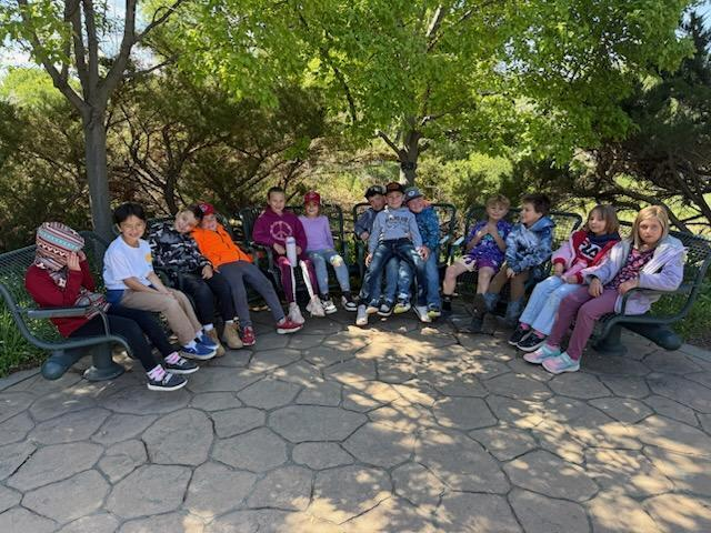 HPREDDEVILS's tweet photo. The annual 1st grade field trip to the Zoo was a great success. Thanks for all your hard work this year staff and students! https://t.co/A2IPyBfjm9