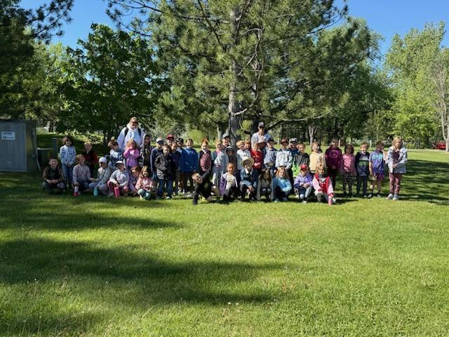 HPREDDEVILS's tweet photo. The annual 1st grade field trip to the Zoo was a great success. Thanks for all your hard work this year staff and students! https://t.co/A2IPyBfjm9