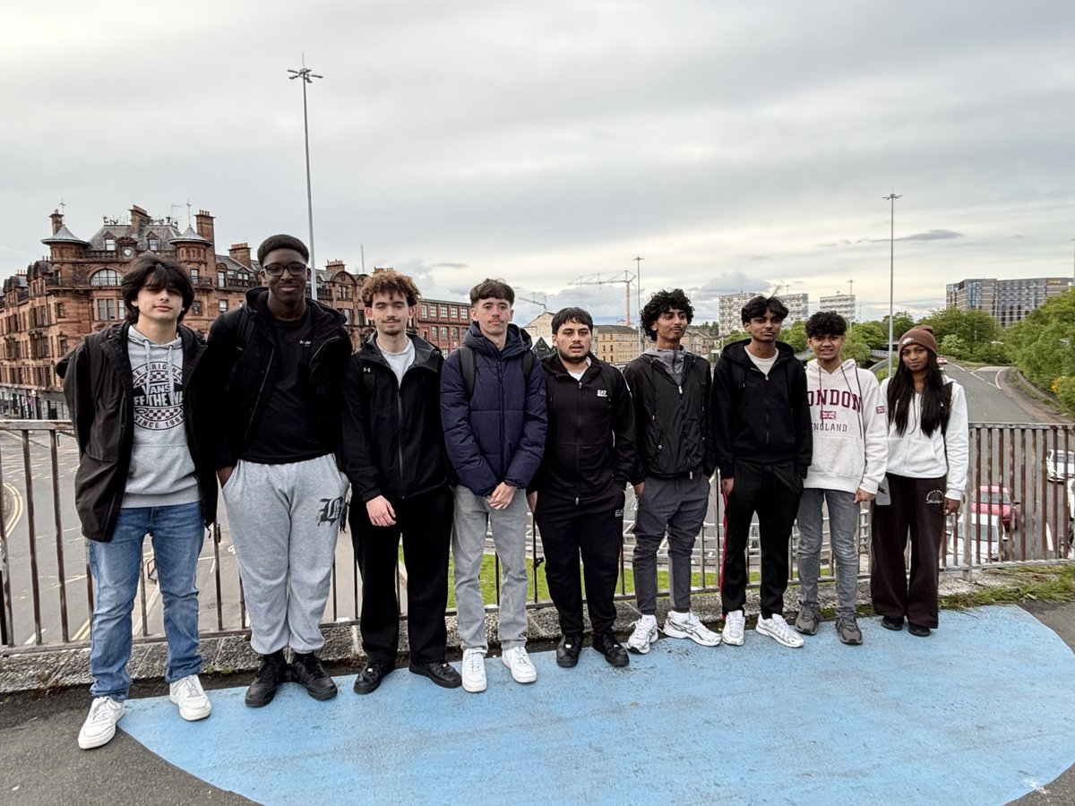 Oaks Park High Sch tweet media