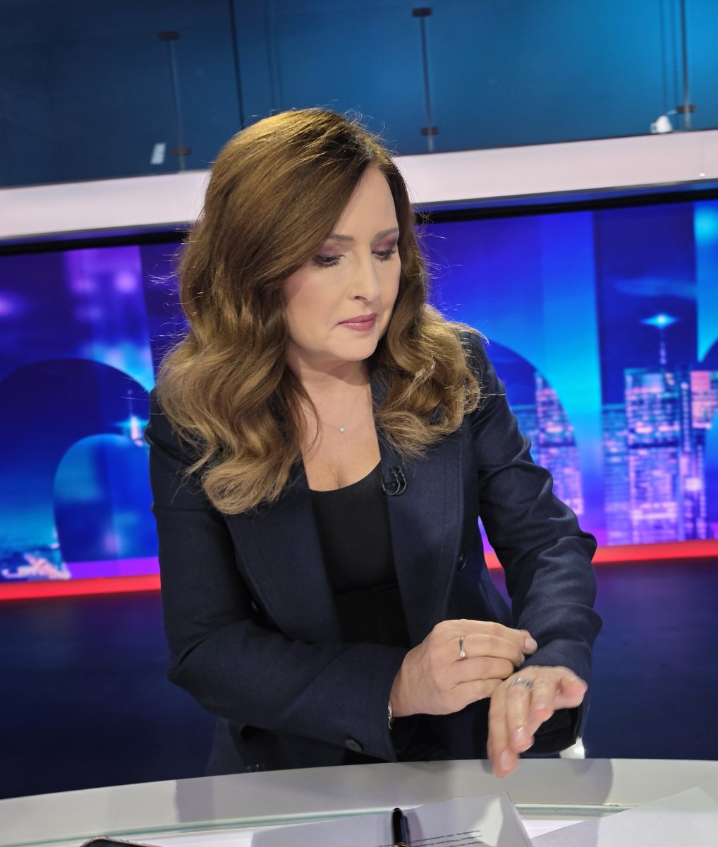 Agnieszka Gozdyra tweet media