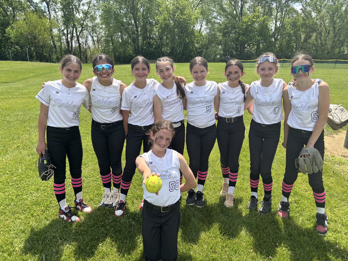 RedRaidersFP's tweet photo. Congratulations, Hailey S on 11u Red Raiders MF team she threw her first no hitter this weekend at the CTW Spring Fever Tournament!!! We can see all your hard work and dedication is paying off! https://t.co/aW4EEBLdaa
