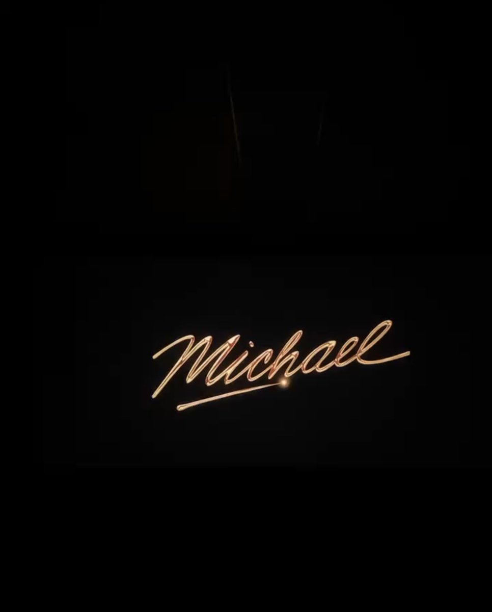 ann17021988's tweet photo. Новий фільм «Michael».
Фільми часто трохи романтизують своїх героїв або показують події з певного боку. Тому після перегляду варто дивитися й реальні інтерв’ю, архівні записи, різні думки про нього — тоді картина стає об’ємнішою.
https://t.co/vIqJCXtX1l https://t.co/bjfd0eTpJi