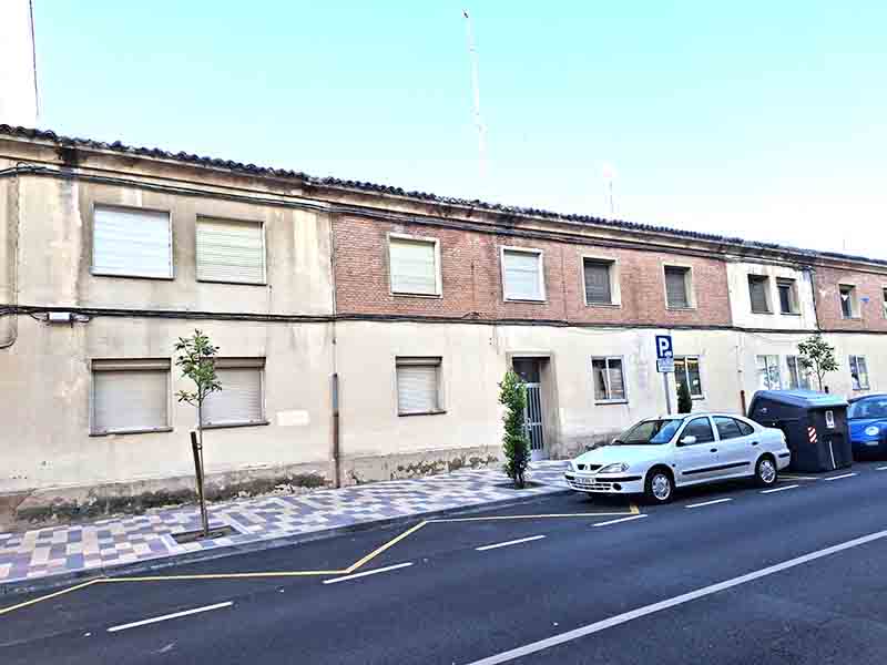 Zamora3punto0's tweet photo. Ahora Decide denuncia la inacción política ante el grave problema de la vivienda en Zamora 
@ahoraDecide 
https://t.co/zn4wiptXQR https://t.co/nFM19mIyT5