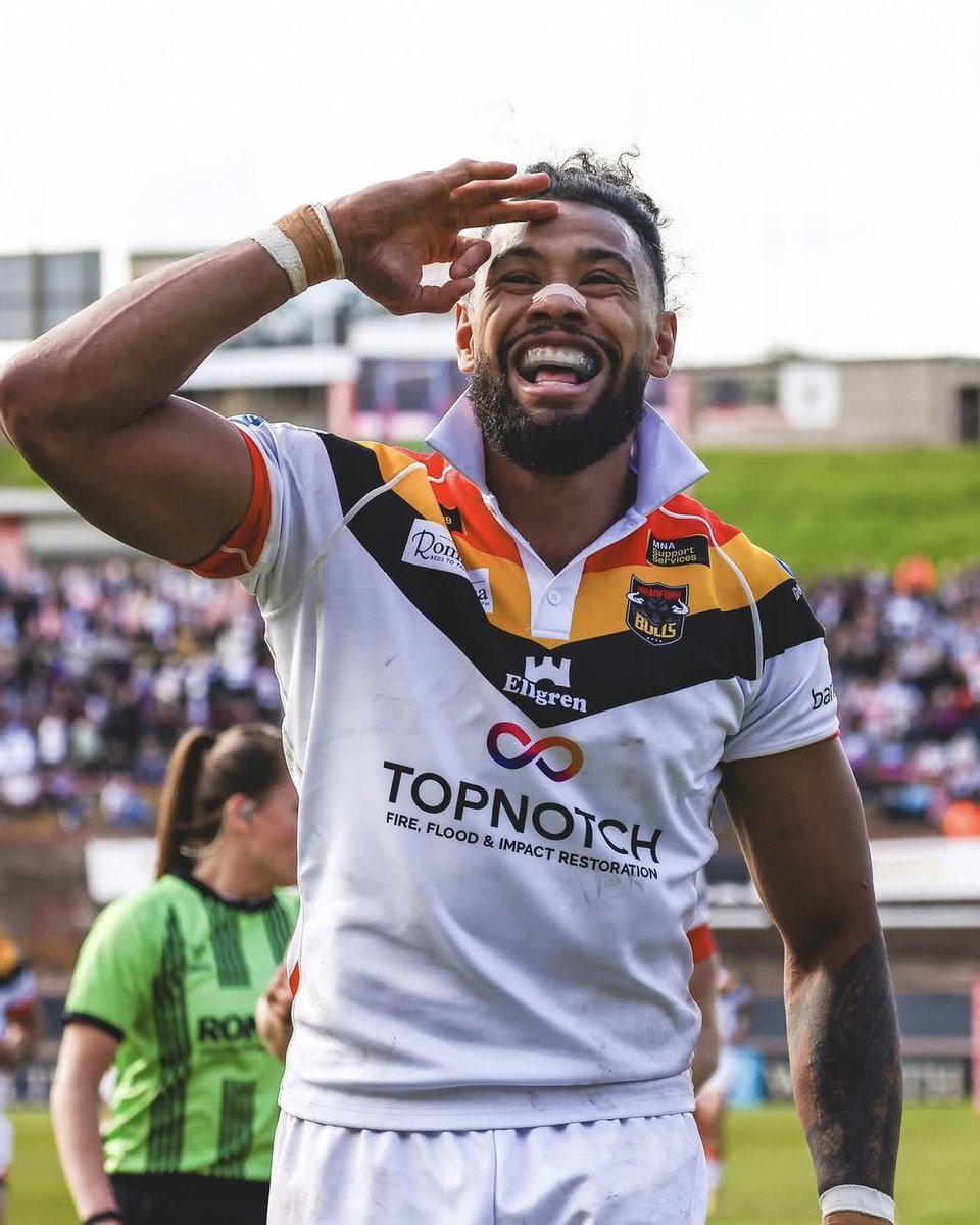 OfficialEllgren's tweet photo. Bullmania is heading to VEGAS! 🎰🇺🇸

Our partners @OfficialBullsRL will host Leigh Leopards at Allegiant Stadium as @SuperLeague returns to the entertainment capital of the world in 2027! 🤩

#Ellgren | #WhereTheGameBegins https://t.co/9Igk7M6Sp7