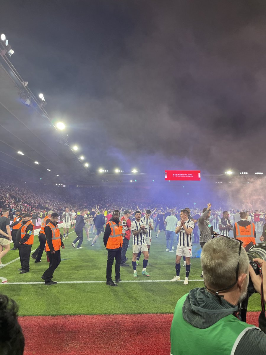 charlieclaytn16's tweet photo. Fuck Southamptonnnnnnn #wba https://t.co/WgzlvSEvHH
