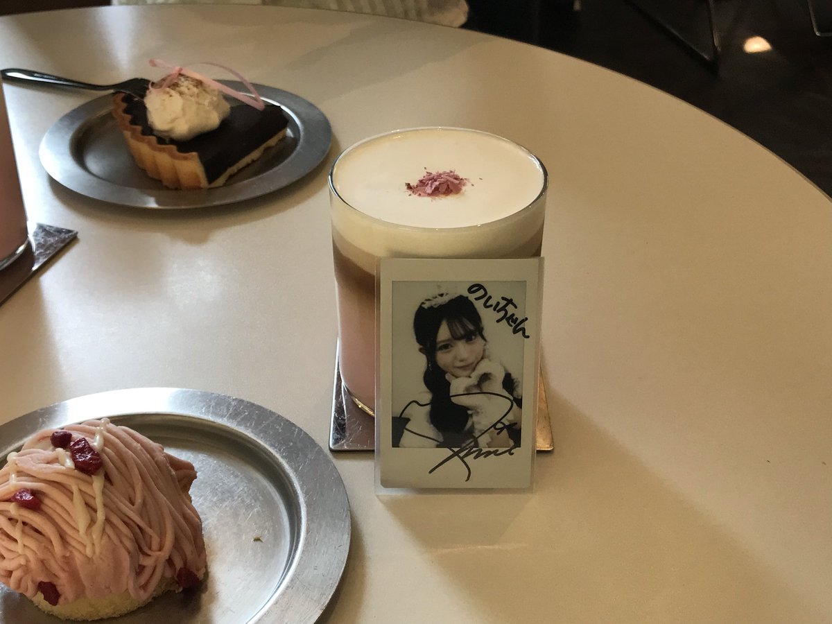 のい tweet media