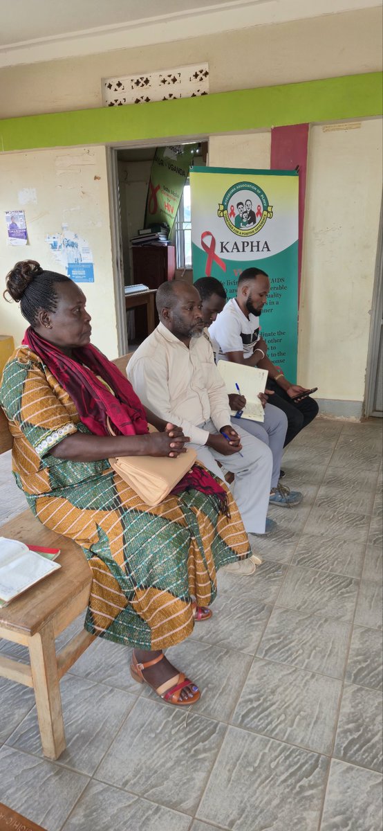 BkindFoundation's tweet photo. Commemorating International Candlelight Memorial.
Voices united, candles lit, hope renewed. Today at Kyegegwa General Hospital, communities and partners stood together to remember, advance, and act for people living with HIV/AIDS. #HIVAdvocacy #CommunitySolidarity https://t.co/kzL5BHAxVi