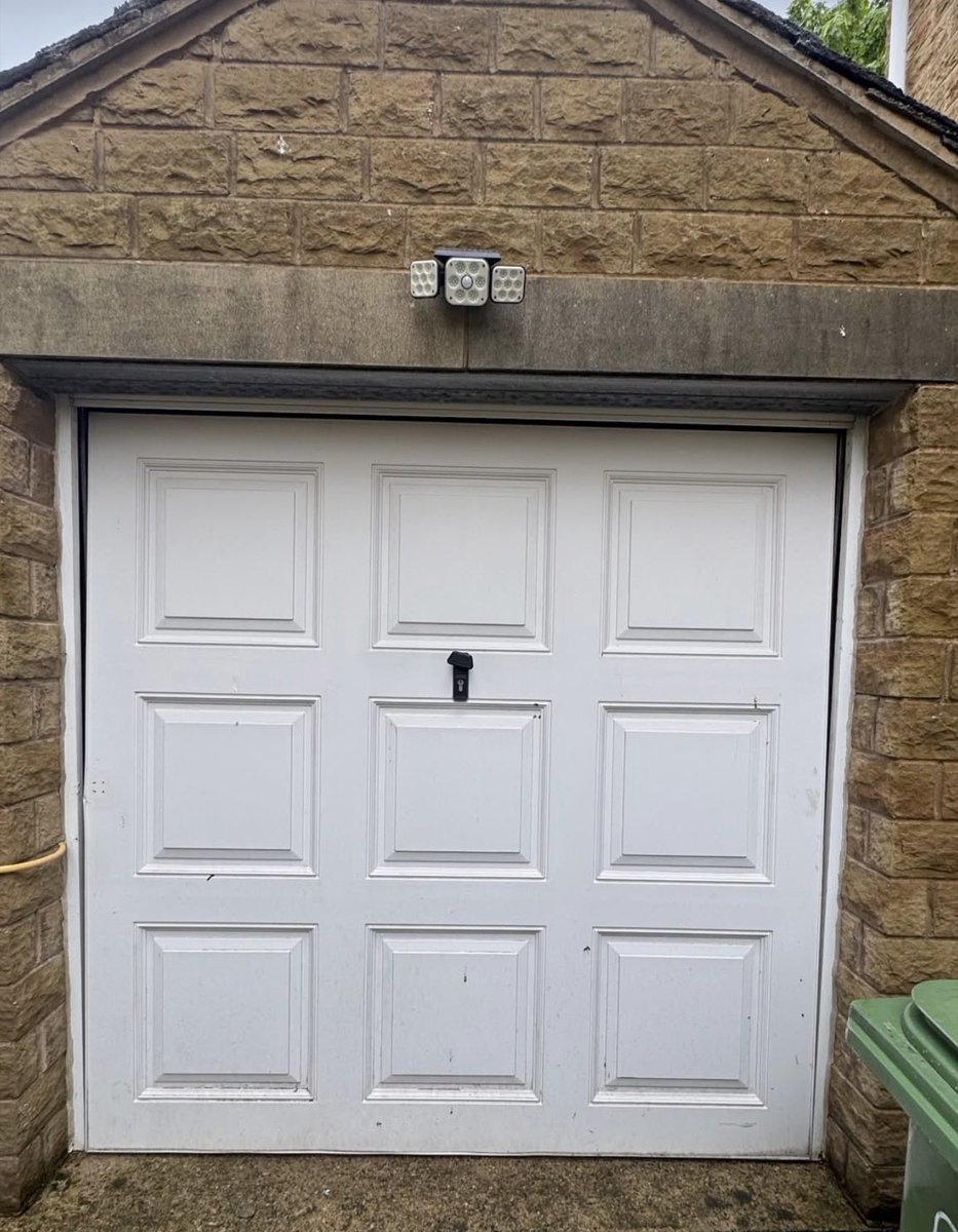 Autodoorsyorks's tweet photo. Make your garage door finally join 2026🔥 From “I’ll do for now” to “where did you get THAT fitted?”👌 

☎️ 07895 698 239
🕸️ https://t.co/inZSiVd3Xa
📧 Info@autodoorsyorkshire.com

⚡ Smooth
🔒 Secure
👌 Looks the business.  

#BeforeAndAfter #GarageGlowUp #AutoDoorsYorkshire https://t.co/8dIdpx8n6G