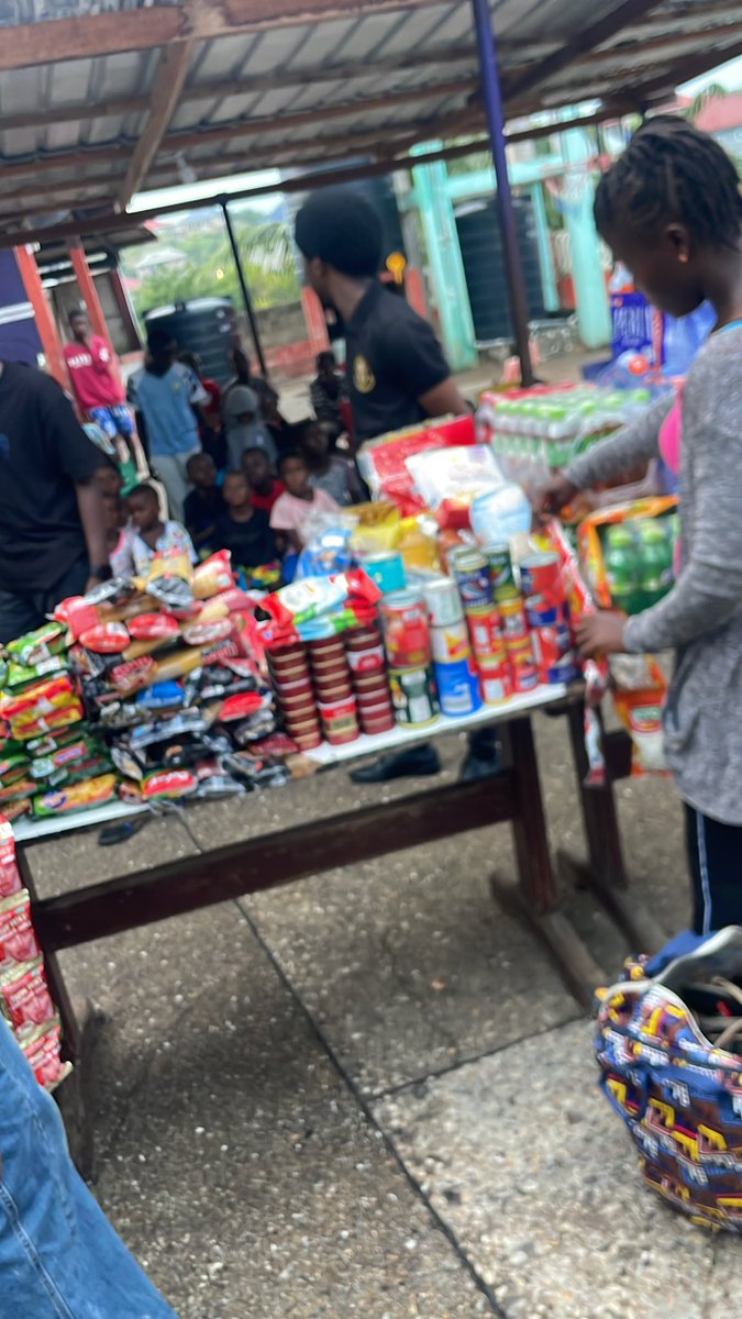 dr_speechless1's tweet photo. Pay respect to the orphans 🤍🤍🤍🙏🙏🙏 https://t.co/WmD4er3fdm