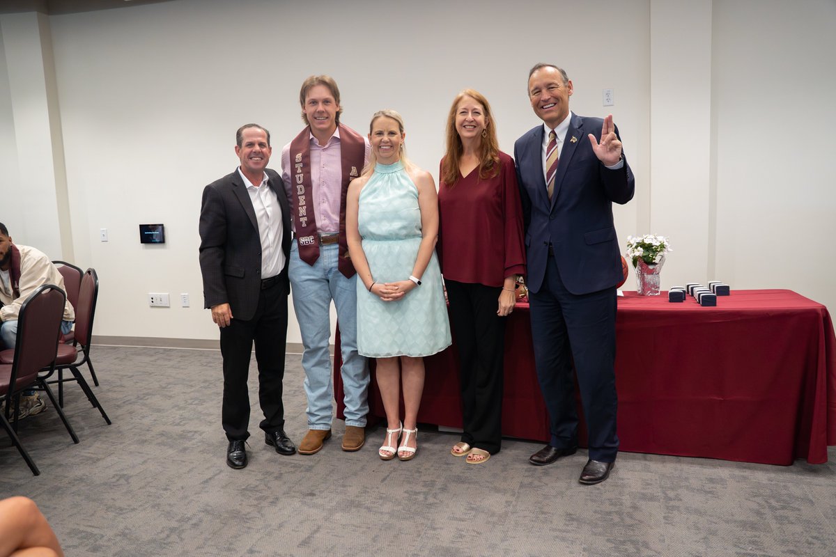 TxStateMGolf's tweet photo. Big weekend for our Bobcats 🎓

Thank you for your commitment to TXST. We’ve followed your journey in the classroom and on the course, and we’re proud to continue supporting you in your future endeavors.

#EatEmUp https://t.co/qGdwchek8Y