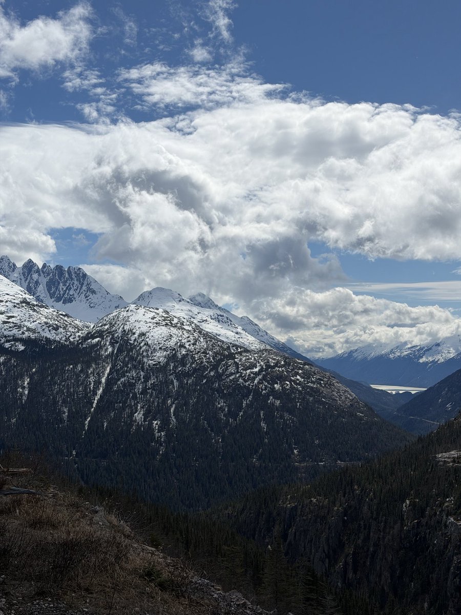 everett_tw's tweet photo. Alaska was amazing, now back to real life… at least for another week or so..
Byron Nelson PGA tournament, our anniversary, and American western weekend. All this week 🔥 https://t.co/VaXLKKxT8E