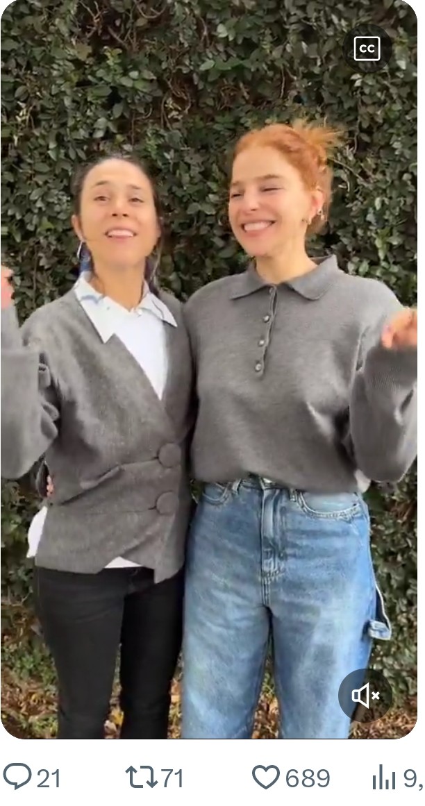 mimi22330's tweet photo. @tuitakatyyy E depois ele vai lançar um com a Alanis, para continuar usando a #loquinha para encher o cinema de garotas bobinhas como a @guigobbi  A @gabimedvedovsky  foi quem não quis renovar com a @tvglobo para continuar a série #loquinha não precisa maisagora ele só precisa da sua amado https://t.co/qnzmrE1eZH