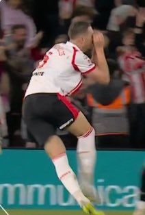 ncfc024's tweet photo. Taylor Harwood-Bellend https://t.co/Oy2pD6kvTA