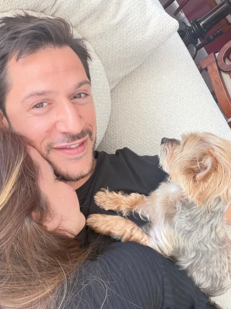CristinaDSilva7's tweet photo. Lindinhos 🥹
#brunardo https://t.co/5bUzYcJP9a