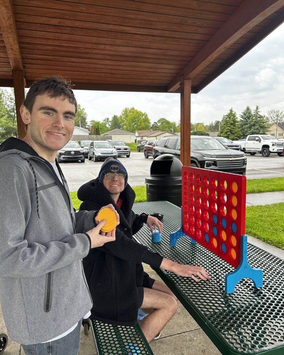 R2CFoundation's tweet photo. Our Adult Social Club participants had such a great time at our potluck this past weekend! 🌭😎We got to play Giant Connect 4 together, ring toss, Giant Jenga and corn hole! We loved getting to enjoy some outdoor time while making new friends. 🩵

#Rec2Connect #IncludedAlways https://t.co/332zhAT9OD