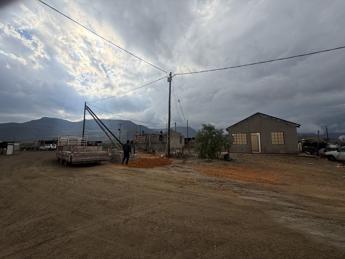 ncplrsa's tweet photo. Oversight visit by Members of the Legislature led by Hon D De Huis in Calvinia. 100 of the 200 houses project completed. https://t.co/7XiAuWApYa