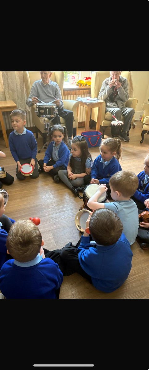 dean_primary's tweet photo. Our reception children had a fantastic visit to Lee Mount Care Home! 🤖❤️
They explored robot toys, danced, coloured pictures, listened to stories and ended with a fun sing-song playing instruments to We Will Rock You! 🎶

#EYFS #ReceptionClass #CommunityLinks #LearningTogether https://t.co/S8Tgm0mahc