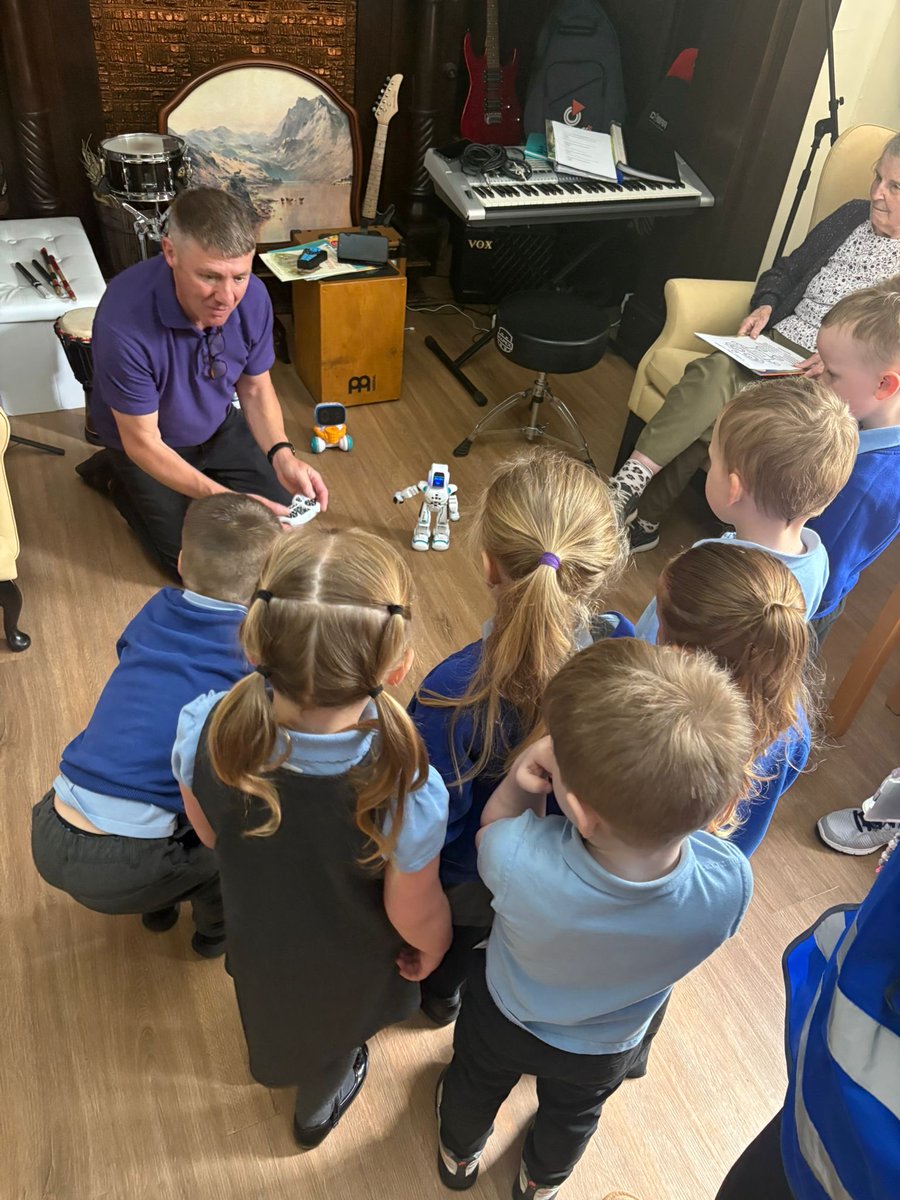 dean_primary's tweet photo. Our reception children had a fantastic visit to Lee Mount Care Home! 🤖❤️
They explored robot toys, danced, coloured pictures, listened to stories and ended with a fun sing-song playing instruments to We Will Rock You! 🎶

#EYFS #ReceptionClass #CommunityLinks #LearningTogether https://t.co/S8Tgm0mahc