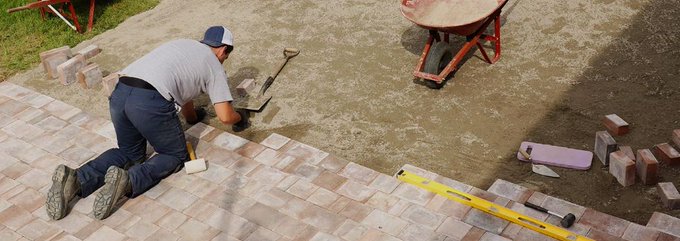 landscape_of's tweet photo. Transform your outdoor area with custom #PaverPatios that blend style and practicality. We design durable, eye-catching patios that enhance the beauty and function of your yard. Contact us today to start planning your perfect outdoor space!
https://t.co/wBChNdcozw https://t.co/JxYRxkEGmn