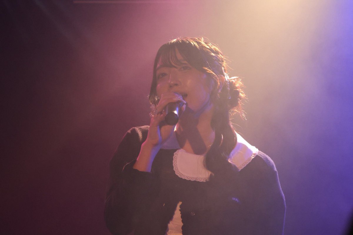 shiorin___95's tweet photo. 撮ってくれた📷🫶🏻
ライブ中こんな顔してるんだなあ💭💭 https://t.co/4ftLnfNAtI
