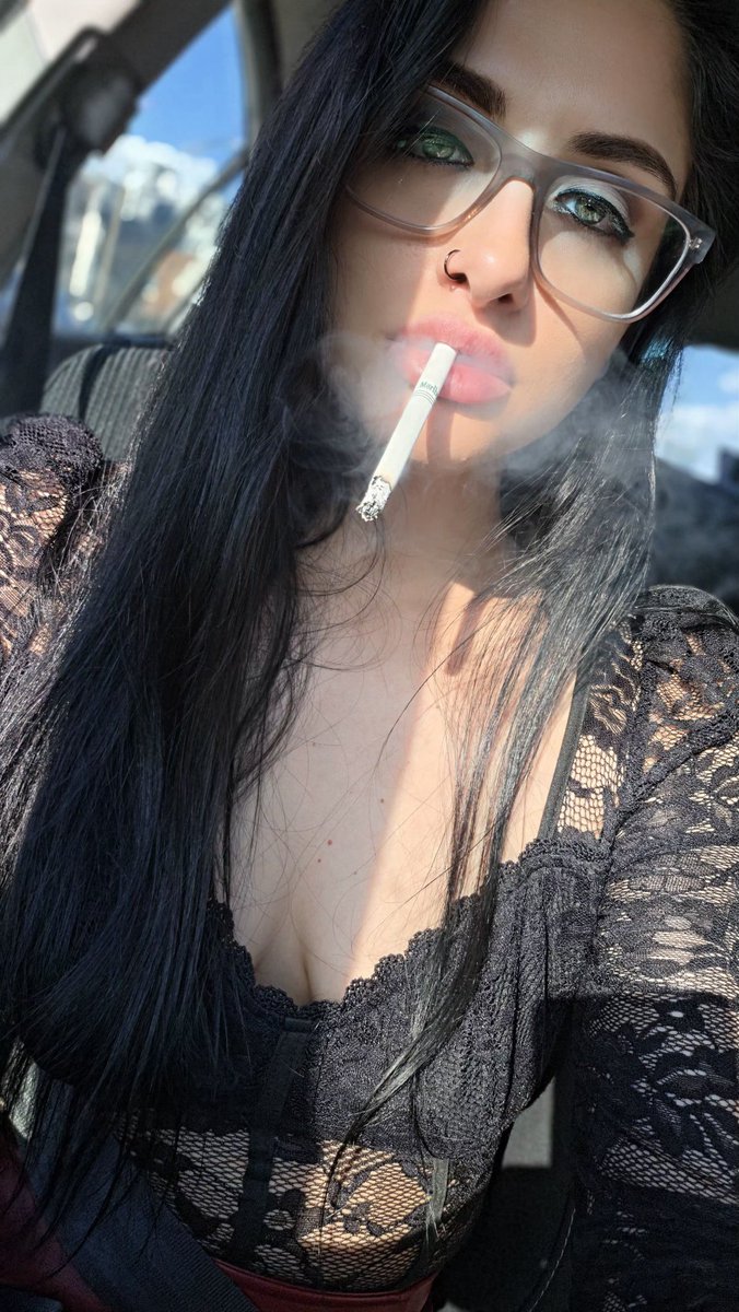 🚬 🎀𝒮𝓉𝑒𝓅𝒽𝒾𝒾𝒾 🎀 🚬 tweet media