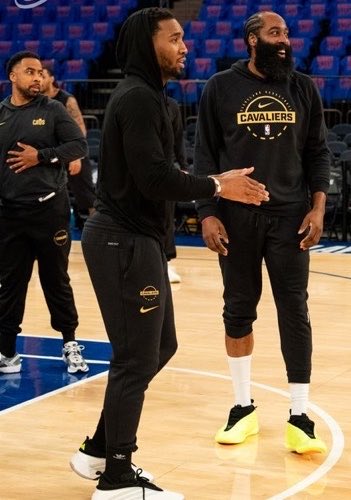 New York Basketball tweet media