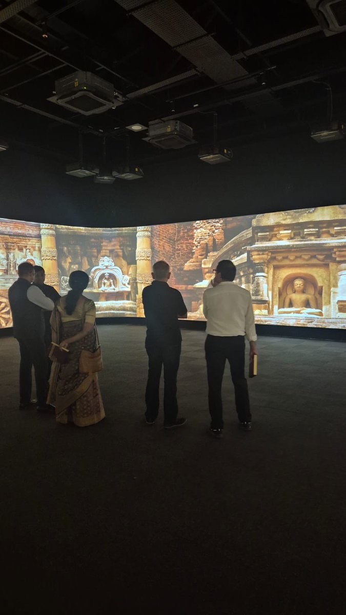 VizaraTech's tweet photo. Honoured to welcome Shri Rudrendra Tandon, Secretary (East), Ministry of External Affairs, Government of India, along with Shri Kundan Kumar, DM Nalanda, and other distinguished members of the Government of India during their visit to the Nalanda site today after museum hours. https://t.co/v1kfx1rof6
