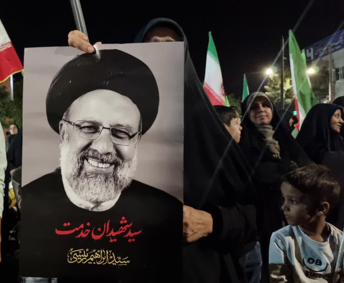 دختر زعفران tweet media