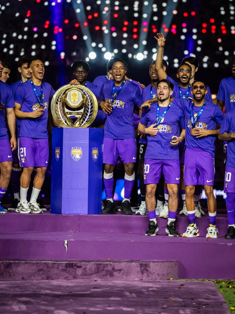 DohLaba's tweet photo. Victory for the whole team, from the first day to the last. Thank you all.
#alzeem #mawutayélo🙌  #midôakpé🙏 #lkf9🙏🏿🙌🏿🇹🇬🤝🤝🤝💜💜💜👟⚽️🥅💪🏿 @nike @nikefootball https://t.co/6fkhDL1aRc