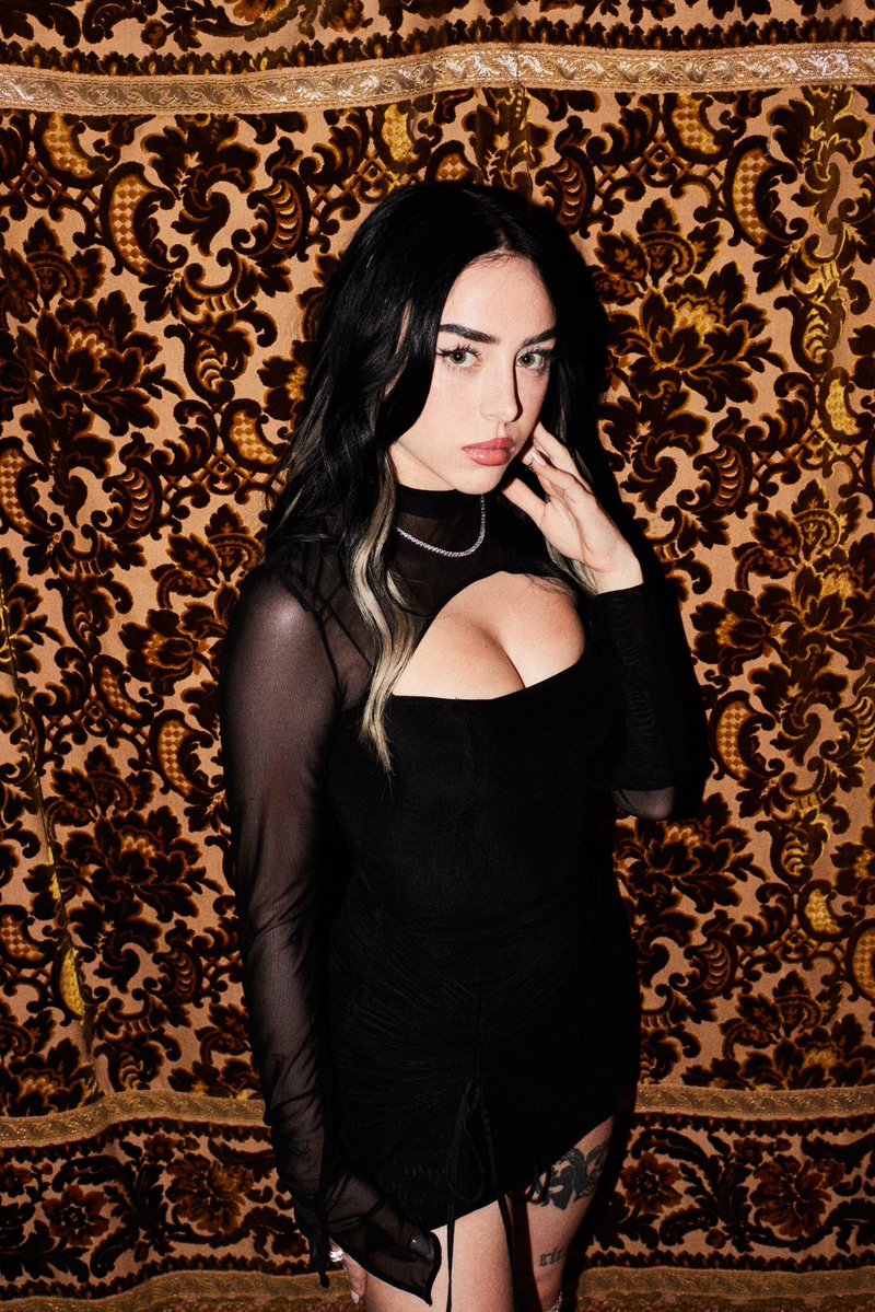 Nicki Nicole Data tweet media