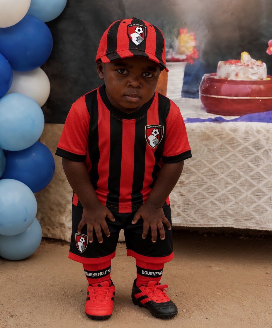 Babatade_Samuel's tweet photo. My mummy told me that when I was 3 years old, instead of saying it's my Birth month, I used to tell people it's my "Born Month", it's my "Born Month"
So she knew right away that I am a Bournemouth fan

COME ON YOU CHERRIES!!!! 🍒 https://t.co/RZuoMwQswm