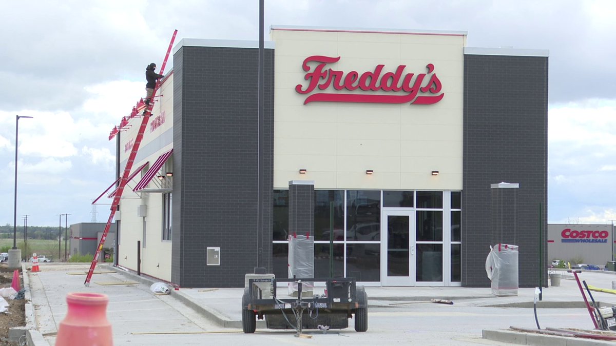 KMOT_TV's tweet photo. Freddy’s Frozen Custard and Steakburgers will open its newest location in Bismarck on June 2. 
https://t.co/KYEvo1v3dE https://t.co/rkHAdpLI2q