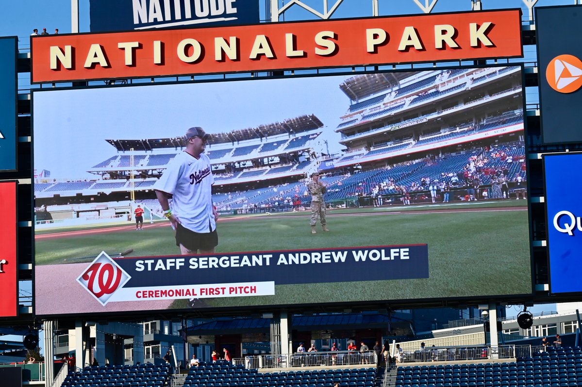 Honor, service, and America’s pastime! 

U.S. Air Force Staff Sgt. Andrew Wolfe of the @WVNationalGuard delivered the ceremonial first pitch at the Washington Nationals National Guard Appreciation Game at Nationals Park. https://t.co/ILaRt0bDa5
