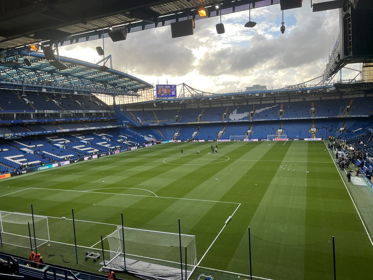 Johnstone1Nigel's tweet photo. @NashvilleSpurs @LVSpurs @phillippe_ Here we go, last Away Trip of the season, get the job done 2nite with a positive result. I’m sure this lot will finally show up for their most important game of the season!! Up the Spurs 💪💪 https://t.co/tl9exx803K