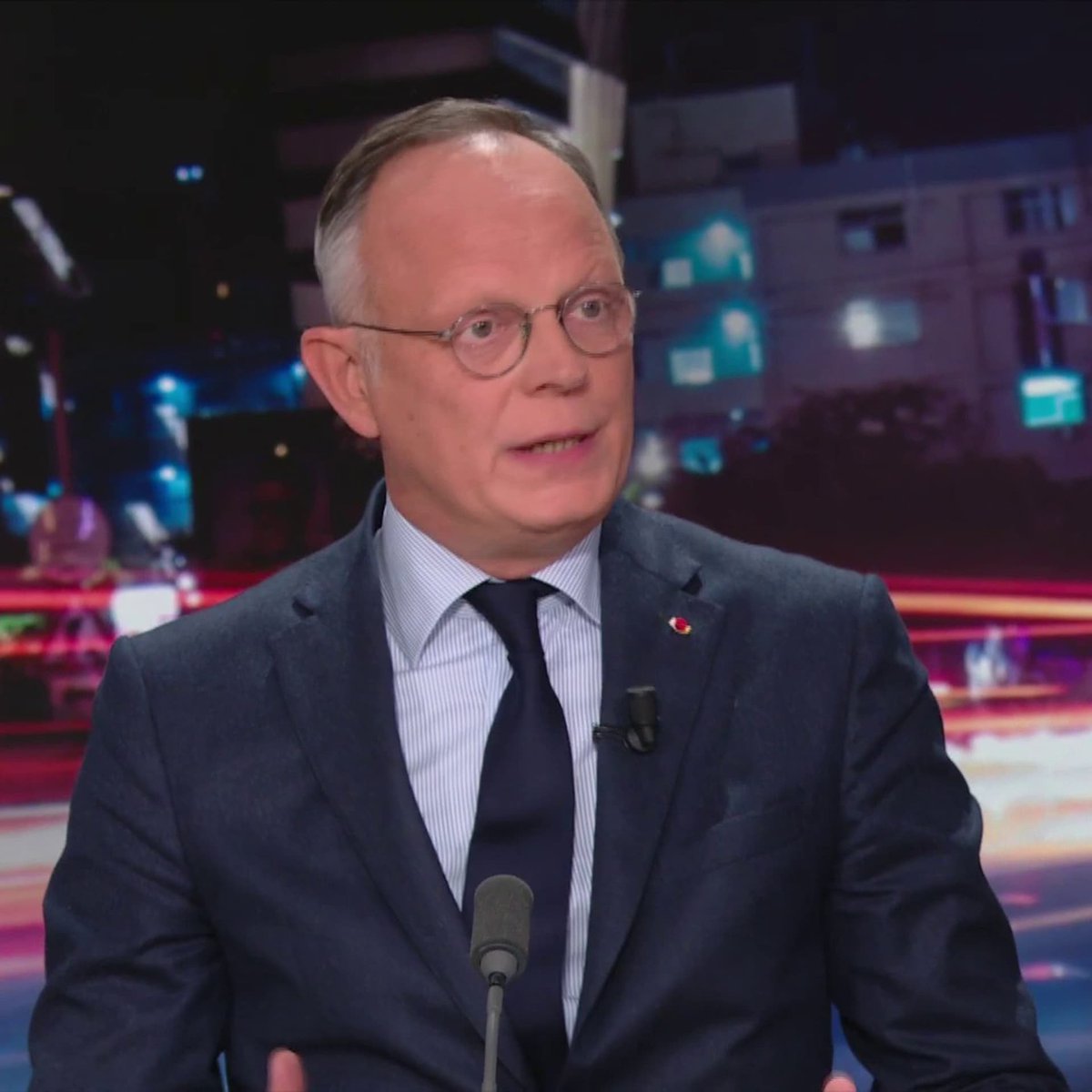 Brèves de presse tweet media