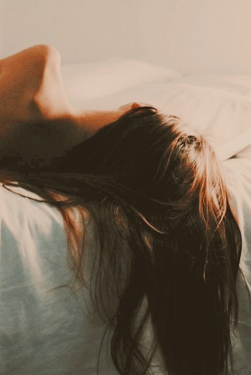 dramiodantes's tweet photo. muggle au | slightly nsfw | pt. 2

Draco placed the laptop between them on the duvet.

“Ready, Granger?”.

“Just press play, Malfoy!”

Draco chuckled. “I'm just being polite”.

Hermione groaned in frustration, enough to force him to finally hit play. https://t.co/fSzbsllKkO