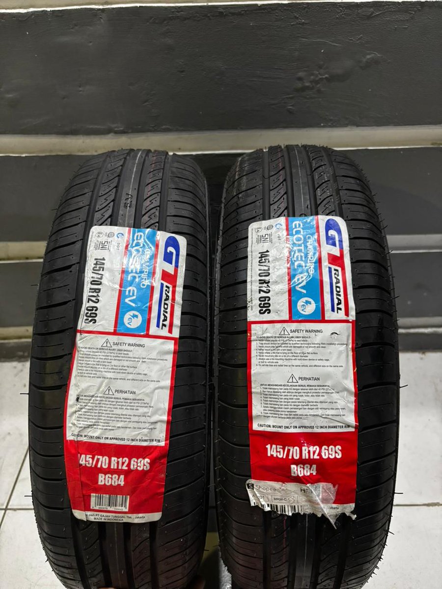 swtrnuss's tweet photo. WTS - BAN MOBIL BARU

Ban 145/70/R12 
For Wuling Air EV 
Kondisi Baru Only 950K 
Lokasi Jakarta  
Alasan di jual karna sender salah beli huhu 

DM for More Detail &amp; Nego Tipis
#WTS
#Jualcepat
#WulingAirEV
#JualBan
#ForSale https://t.co/mUwwCCb12e