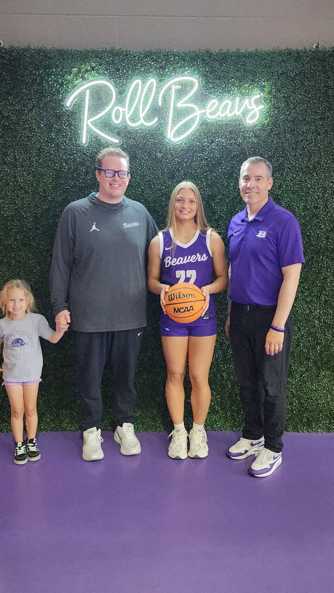 SophiaMator's tweet photo. Thank you @coachshutler and @coachskilliter for an awesome visit today and I am blessed to receive the opportunity to play for @blufftonuwbk!! A special thank you to admissions counselor Darius and nursing director Ruth!! 
@matorfarms @iamcoachmason @MIprospects @Coach_Mossburg https://t.co/TqZmp1h8yA