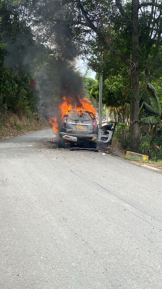 Cristian A. Santiago tweet media