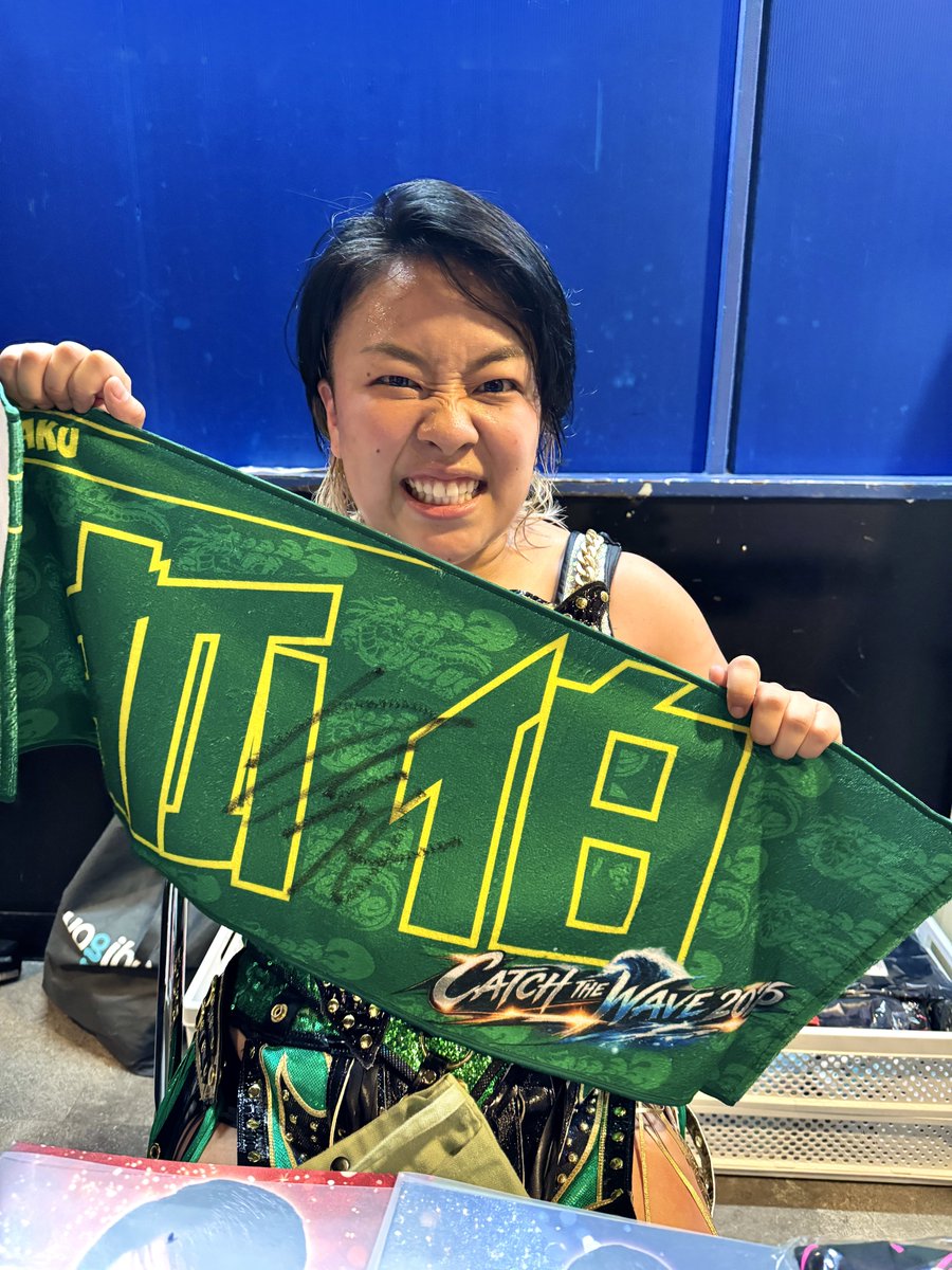 B_Hayasaka's tweet photo. 2026年5月19日(火)
#wavepro
Kabukicho Nocturne
Fight Under Neon
@新宿FACE
 
MIRAI選手を相手にビシッと格好良く勝利。ファイトスタイルが好きです。優勝できますように。
 
#CTW26
#狐伯 選手
#COHAKU https://t.co/bJBsqRhHtJ