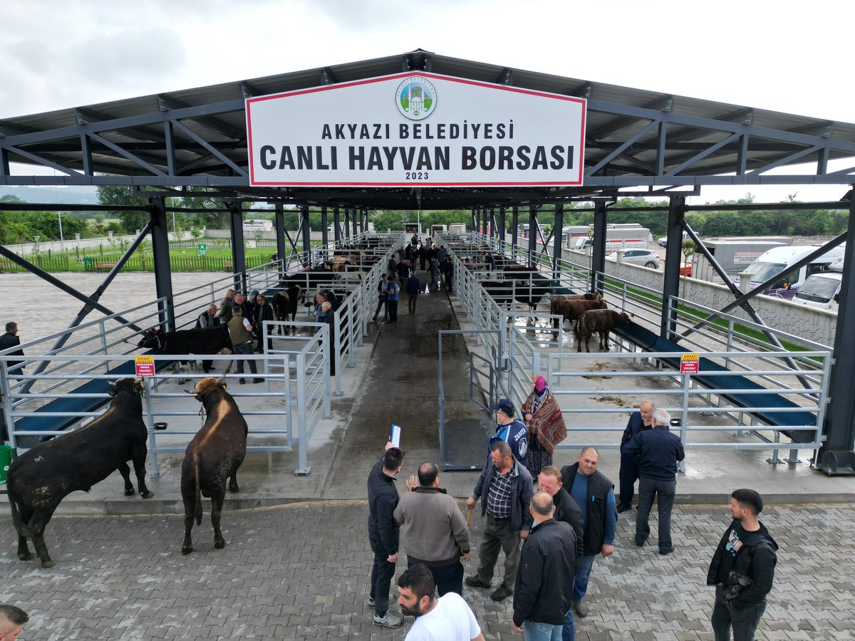 akyazibld's tweet photo. Vatandaşlarımızın dikkatine

Akyazı Belediyesi Mezbaha ve Canlı Hayvan Borsası yarın ( Çarşamba) günü açıktır. 

Hijyen ve temizlik kurallarının ön planda tutulduğu tesisimizde, vatandaşlarımız hayvan alım- satım işlemlerini rahatlıkla yapabilirler. https://t.co/Bah3h0j1Vc