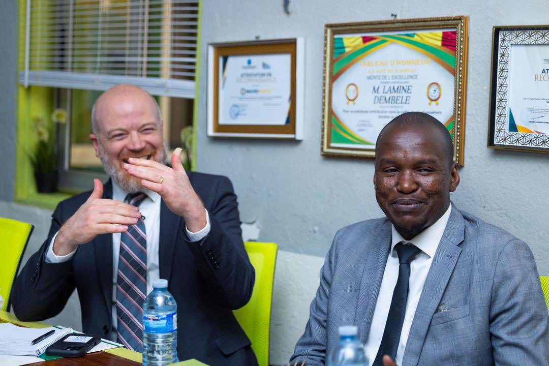 macrowaste's tweet photo. 🇲🇱🇺🇸 Today we had the honor of welcoming the U.S. Embassy delegation to Macrowaste headquarters in Bamako.
This visit is not the start of a relationship it is the elevation of one already built on trust, operational excellence, and a shared vision for a cleaner Mali.
Proud of what we are building together. 🌍♻️
#Macrowaste #Mali #Bamako #SelectUSA #WasteManagement #GreenAfrica #Commerce