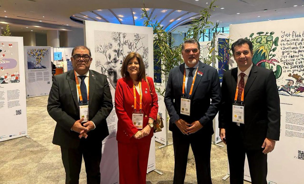 vmganaderiapy's tweet photo. Paraguay presente en la 93ª Asamblea Mundial de la OMSA que se lleva a cabo en París, Francia. 
El Viceministro de Ganadería, Dr. Marcelo González, participa en la 93ª Sesión de la OMSA, en representación del @magparaguay. https://t.co/4ChX0PxNdk