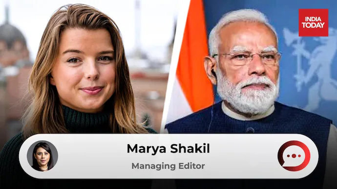 IndiaToday's tweet photo. #Opinion | 𝐓𝐡𝐞 𝐣𝐨𝐮𝐫𝐧𝐚𝐥𝐢𝐬𝐭 𝐢𝐬 𝐧𝐨𝐭 𝐭𝐡𝐞 𝐬𝐭𝐨𝐫𝐲! 𝐀 𝐬𝐡𝐨𝐮𝐭 𝐢𝐬 𝐧𝐨𝐭 𝐚 𝐪𝐮𝐞𝐬𝐭𝐢𝐨𝐧!

Writes @MaryaShakil

Read more: https://t.co/6s9Ku1ZAWG https://t.co/aFswDI74Df