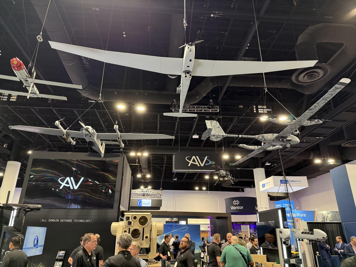 AscentSolar's tweet photo. Photos from today at #SOFWeek ⬇️ $ASTI https://t.co/Dqzw24DDu2