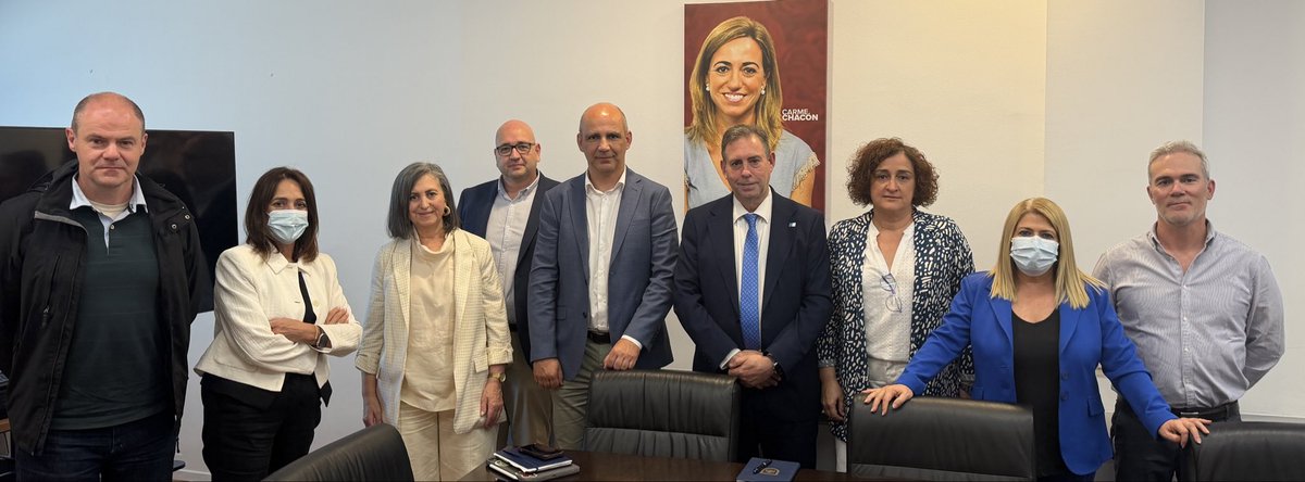 asored_24's tweet photo. Nuevo impulso en la reunión mantenida en el @Congr_Es con el @gpscongreso con @JoseantonioJun y @CaridadRives  donde se han retomado contactos y planes de apoyo a @asored_24. Seguimos. https://t.co/YVClm4VCAt