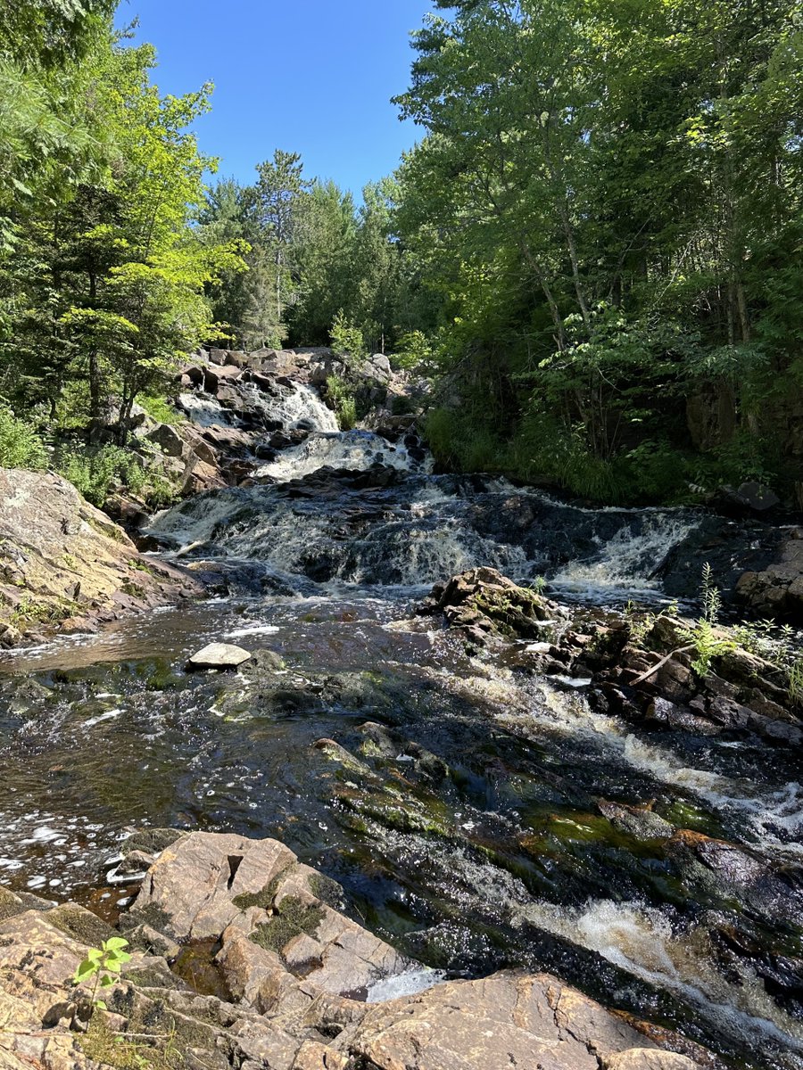 GeorgePirieMPP's tweet photo. This week, we will be showcasing some of the incredible waterfalls that highlight the North’s unmatched natural beauty.

Starting with Brooks Falls in the Township of Perry, this destination offers visitors a stunning riverside escape, while just up the highway in @cityofnorthbay  the Duchesnay Falls provides incredible views and scenic trails right in the heart of the community.

This summer, don’t miss the chance to explore northern Ontario and experience them for yourself.
