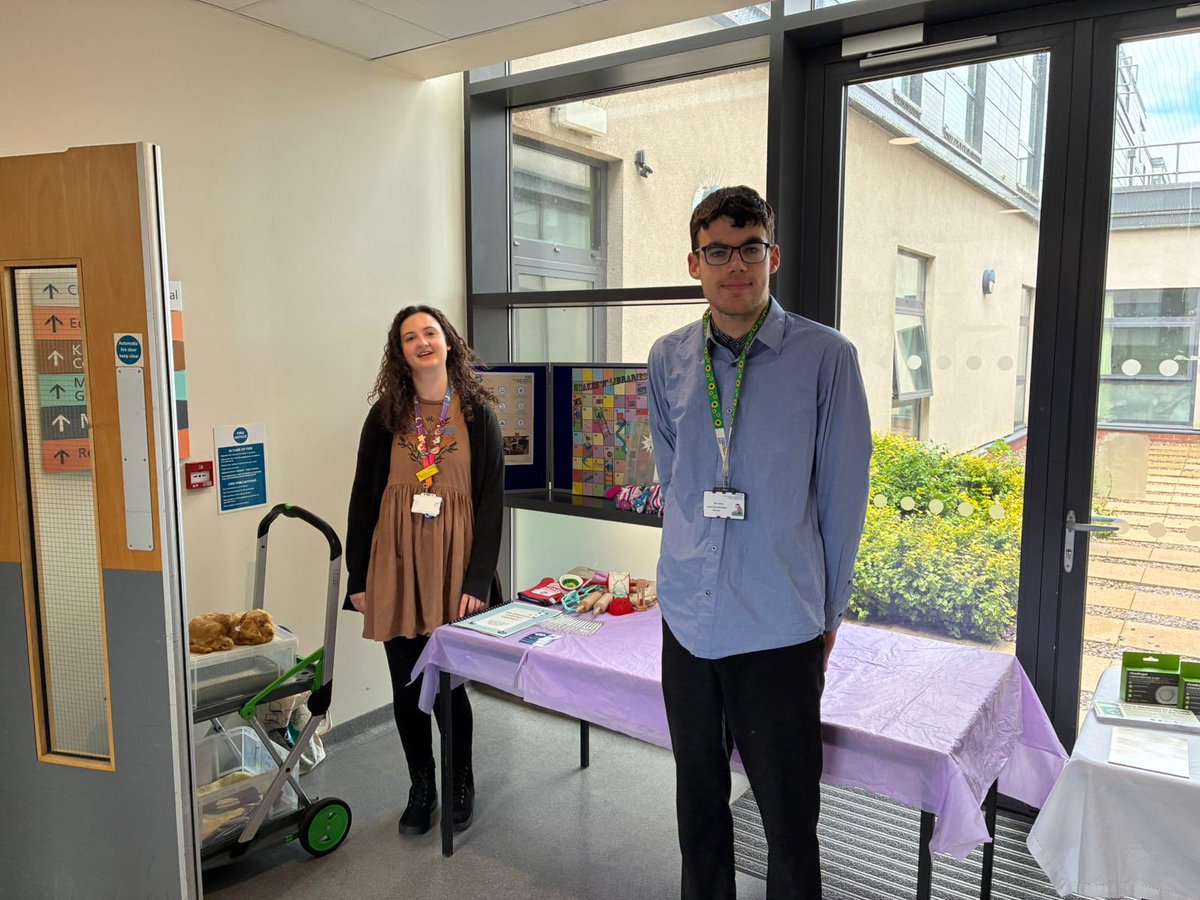 DilpritShergill's tweet photo. Dementia action week Day 1 RDH @markhil75770073 @hill_karenhill3 @UHDBTrust @UHDB_PatientExp @UHDBLibrary @charlottekawal1 @Carers_Derby @JoinedUpCare @deanna_wrafter https://t.co/flJzapGSio