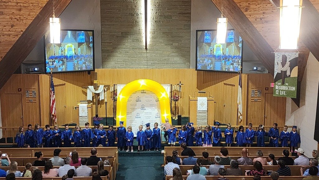 EFYork's tweet photo. ☀️ The future is bright for our Little Blessings graduates! Congratulations to our 31 Pre-K students as they get ready for Kindergarten this fall. We are so proud of all they’ve learned and how much they’ve grown this year! 💙 #TeamEF https://t.co/BKLXBFqzqQ