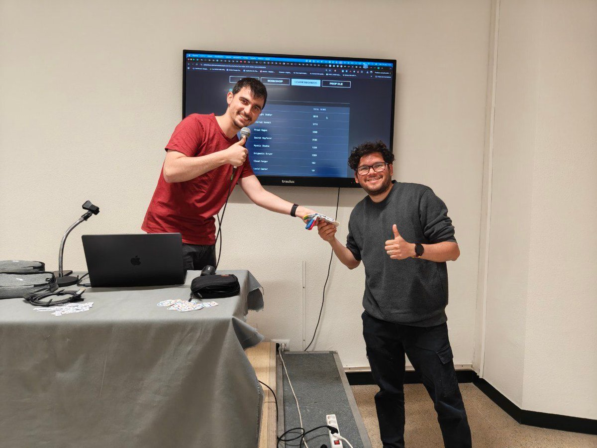 GDG Aranjuez tweet media